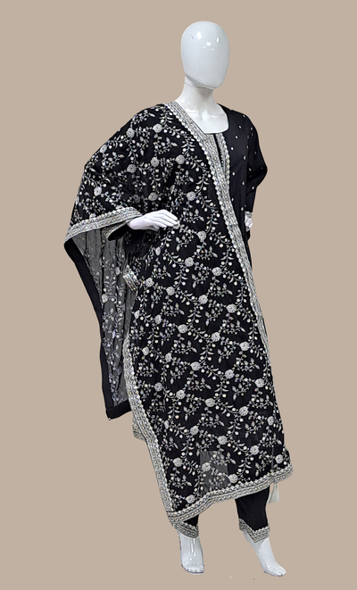 Black Embroidered Punjabi