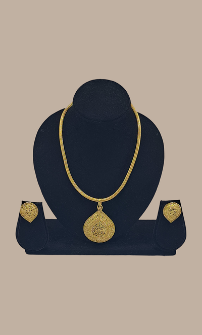 Gold Necklace Set