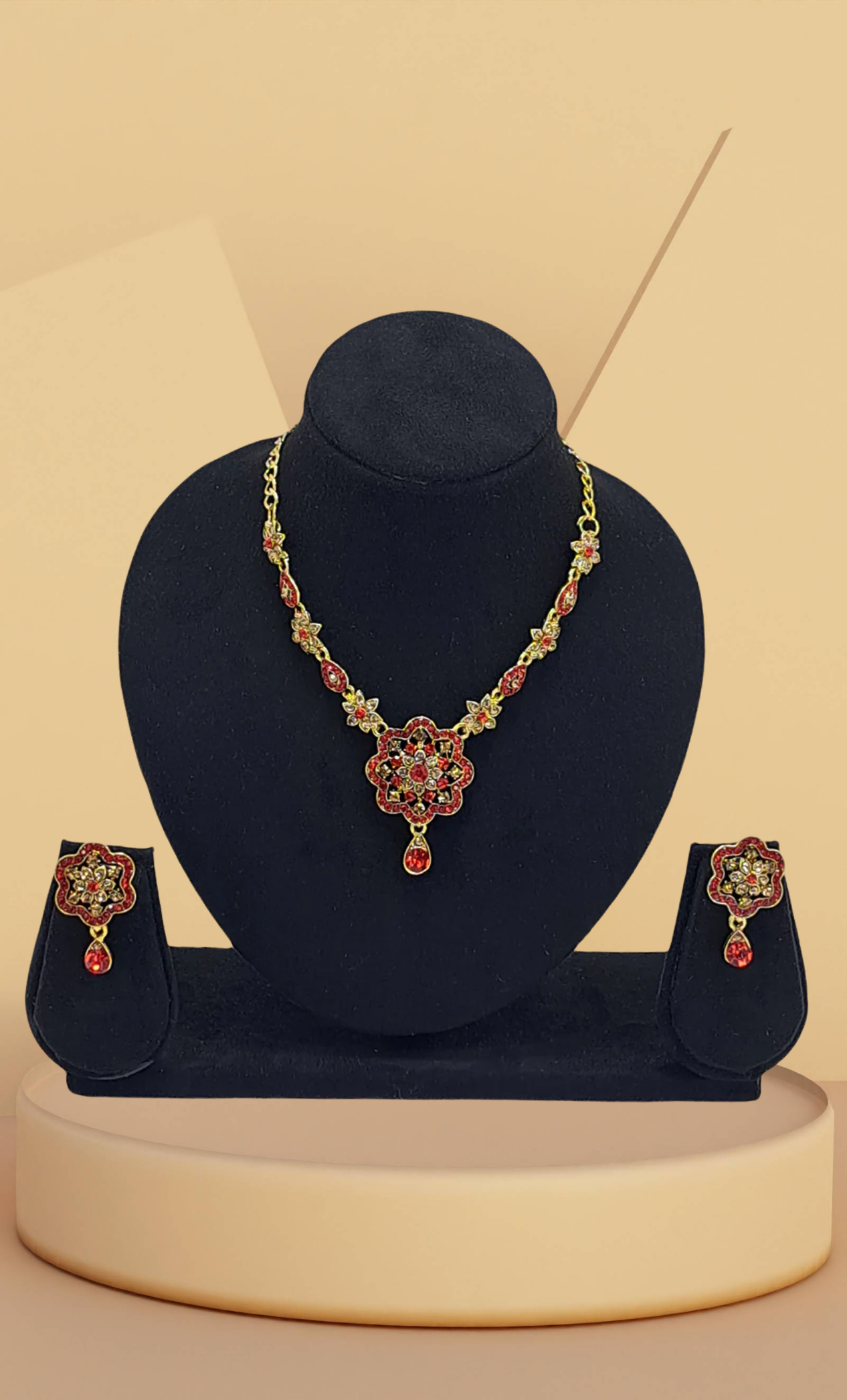 Rose Red Stonework Necklace Set