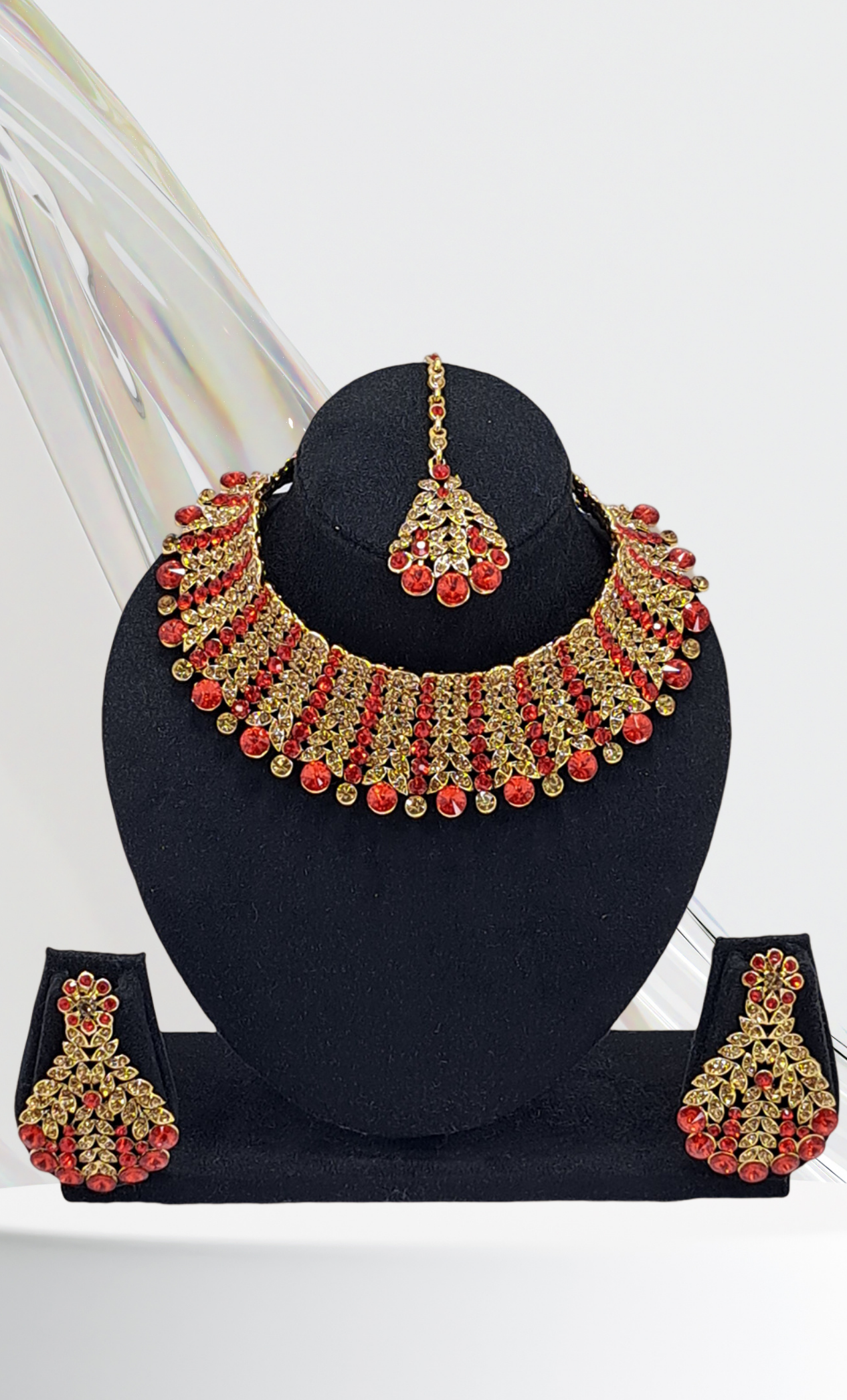 Red Stone Work Chocker Set