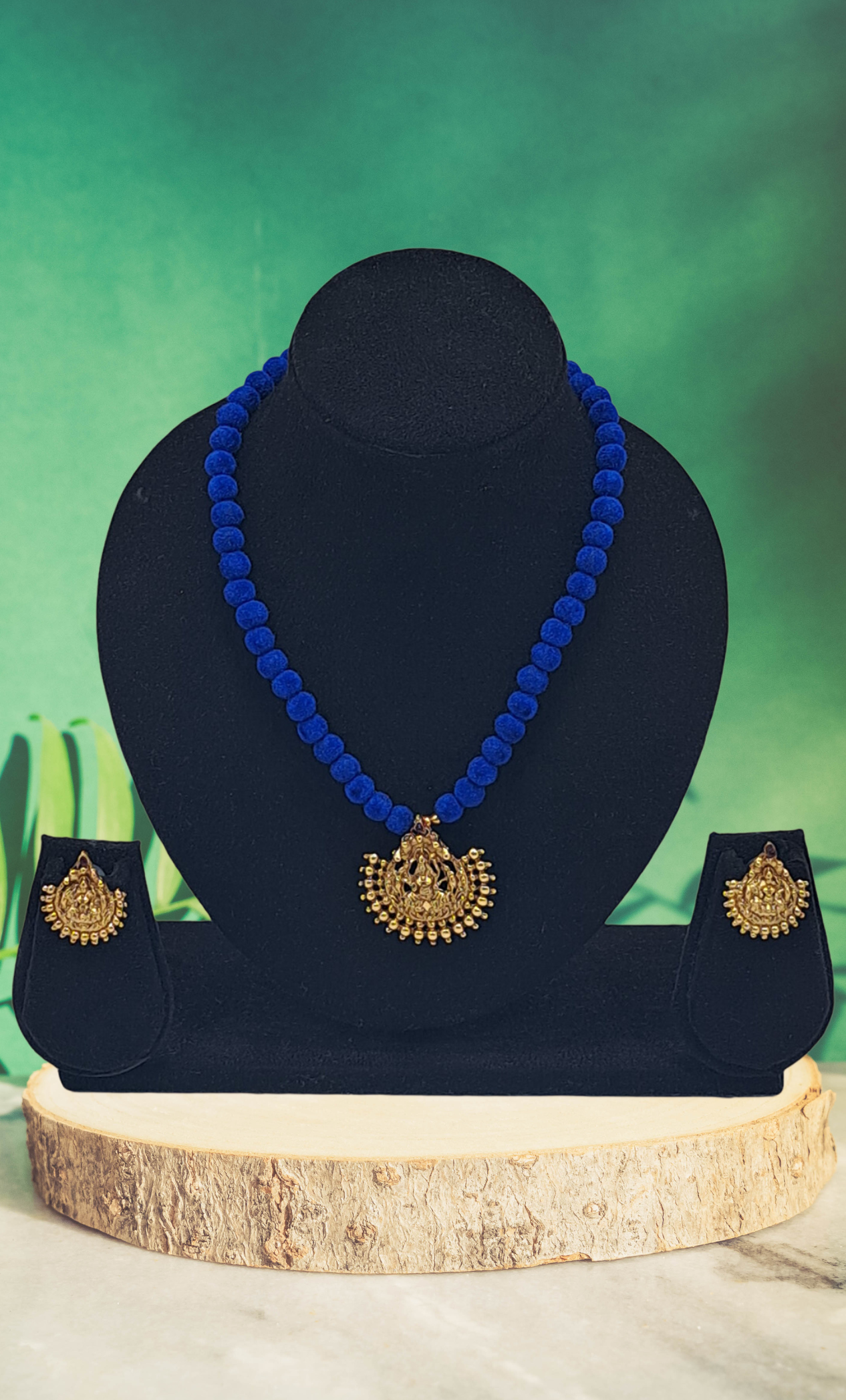 Royal Blue Necklace Set